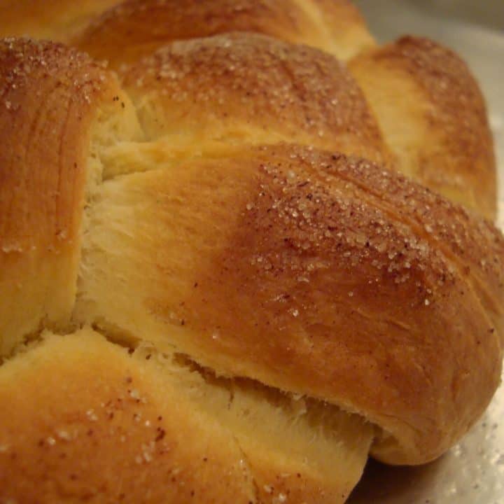 Pan de muertos: Day of the Dead Bread