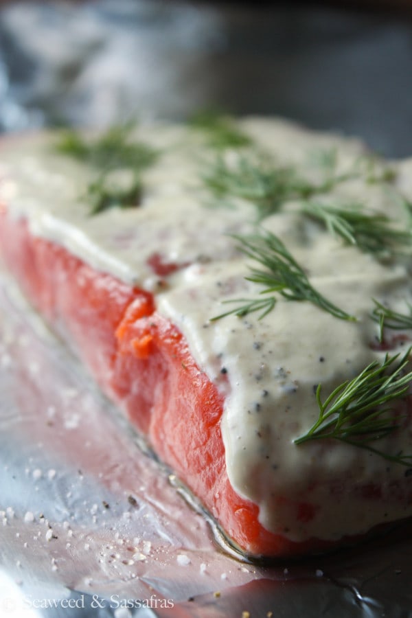 Wild Salmon with Dill – Mustard Sauce and Sautéed Asparagus