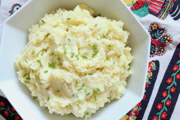 Roasted Garlic, Goat Cheese and Chive Mashed Potatoes