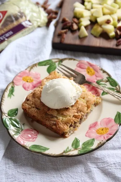 Danish Apple Cake