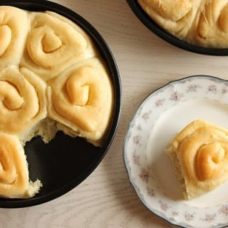 Buttery Sourdough Rolls
