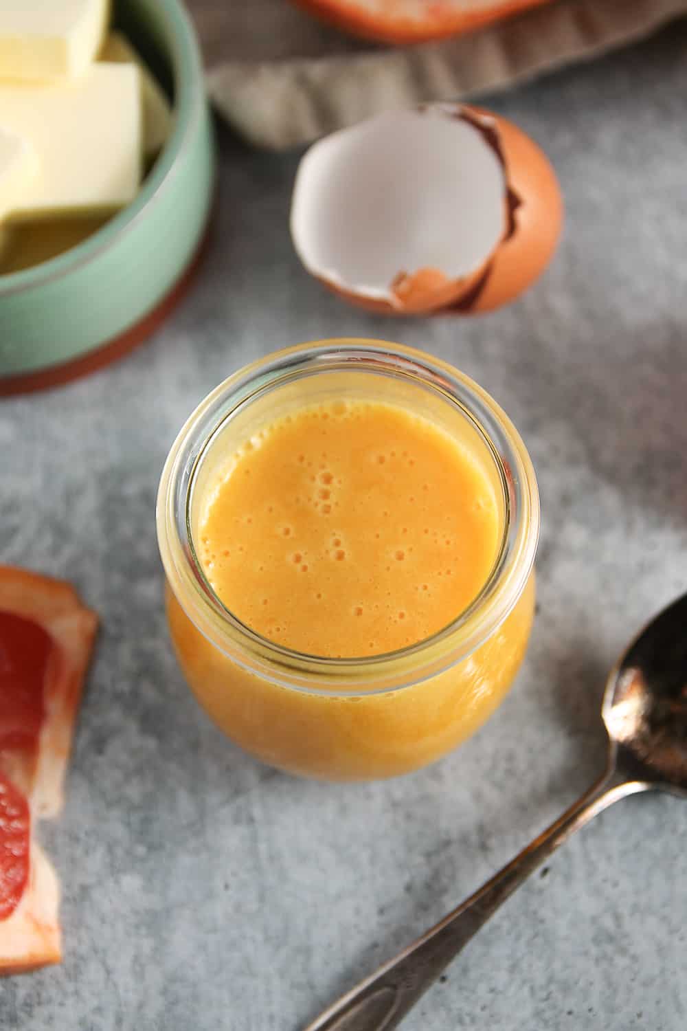Tangy Grapefruit Curd is ideal for anyone who loves grapefruit. Serve it at brunch or jar it up to gift to a friend!