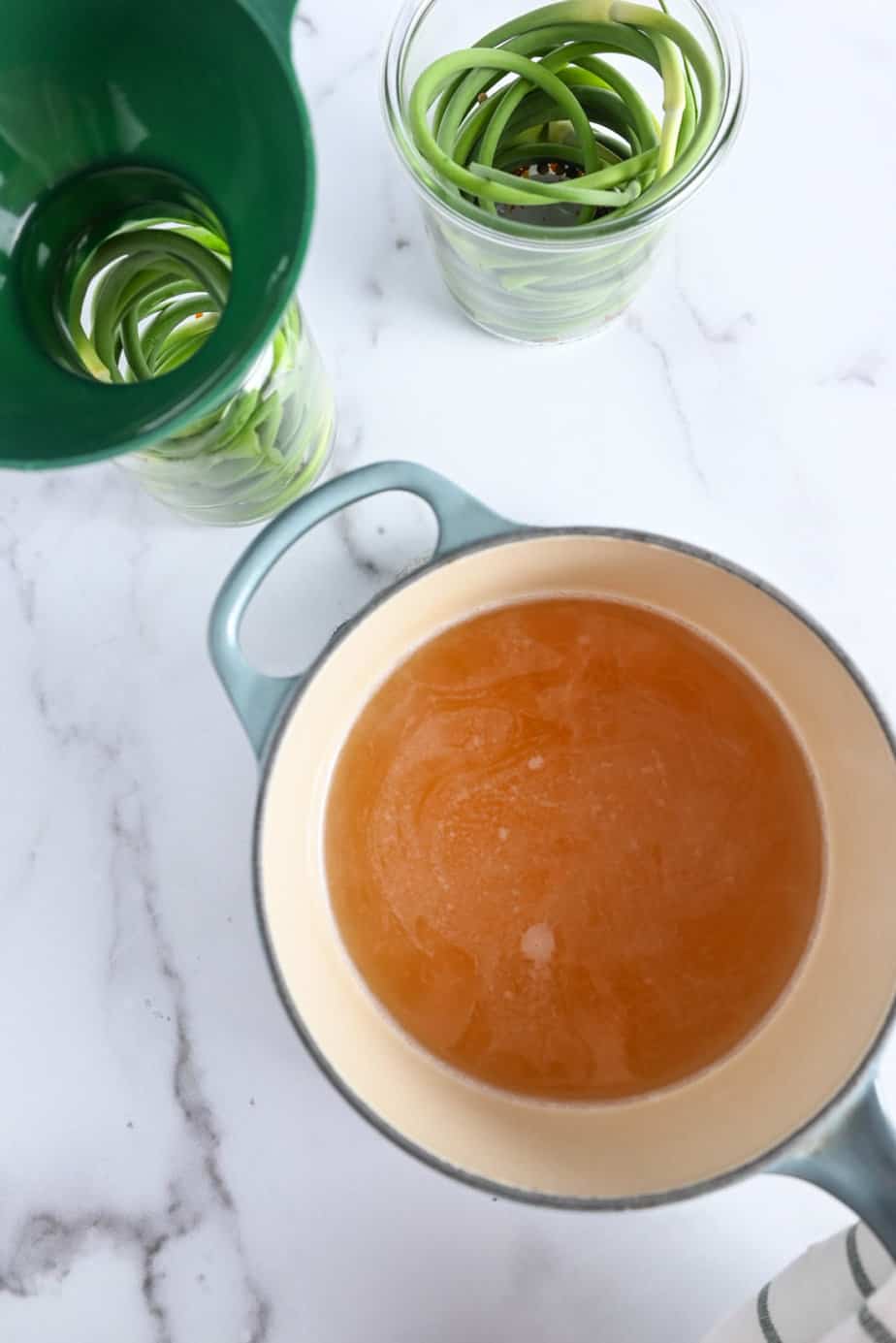 Pickled Garlic Scapes (Refrigerator pickles) Stephie Cooks