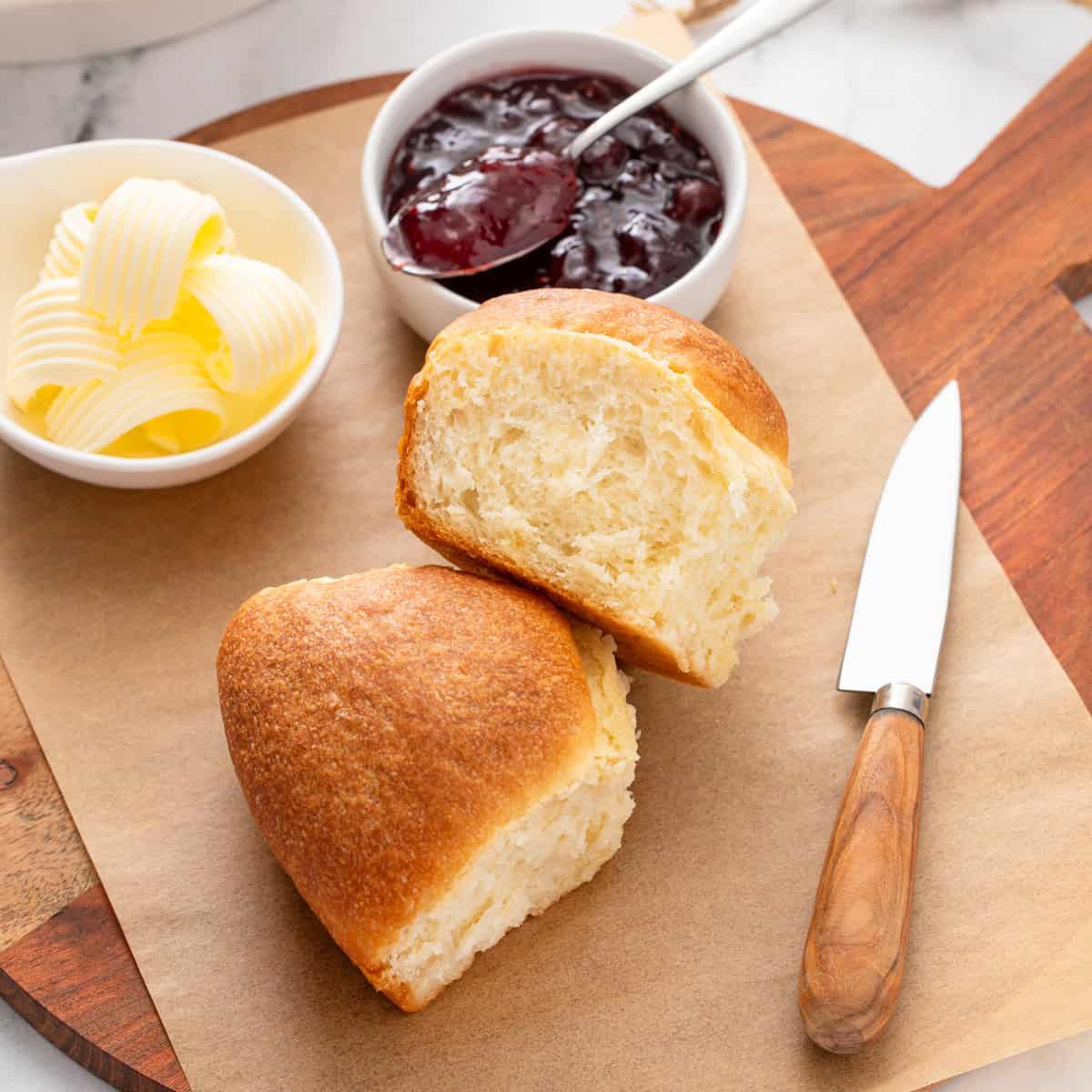 Fluffy No-Knead Refrigerator Rolls-image